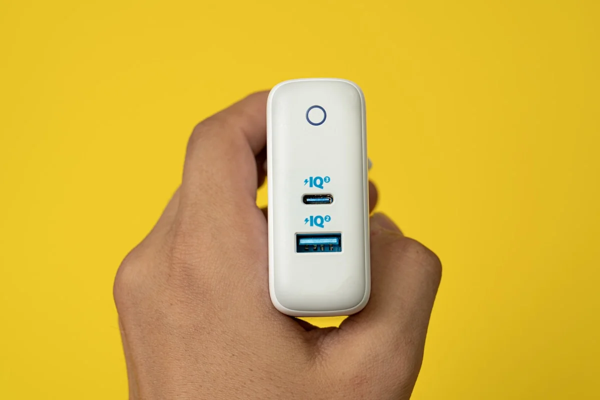 Anker Power Bank / LEDディスプレイ搭載/USB-Cケ...