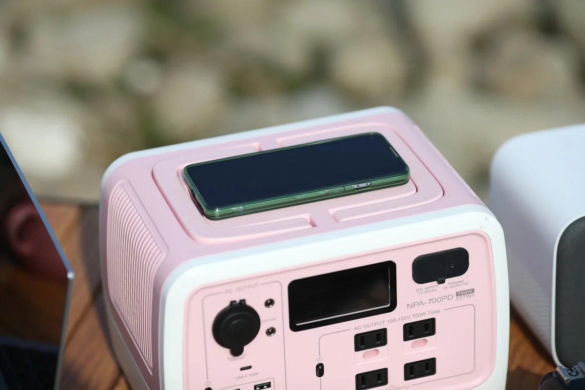 半額 モバイルバッテリー 大容量 50000mAh 30W急速充電 バッテ...